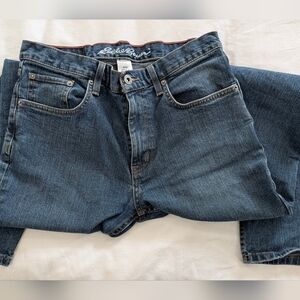 Eddie Bauer Men's Medium Wash Straight Jeans